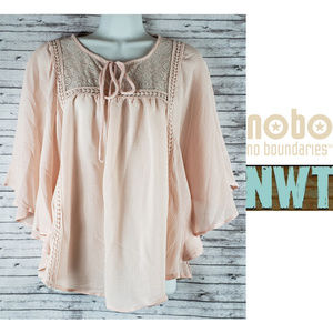 No Boundaries Boho Poncho Shirt NWT🤩